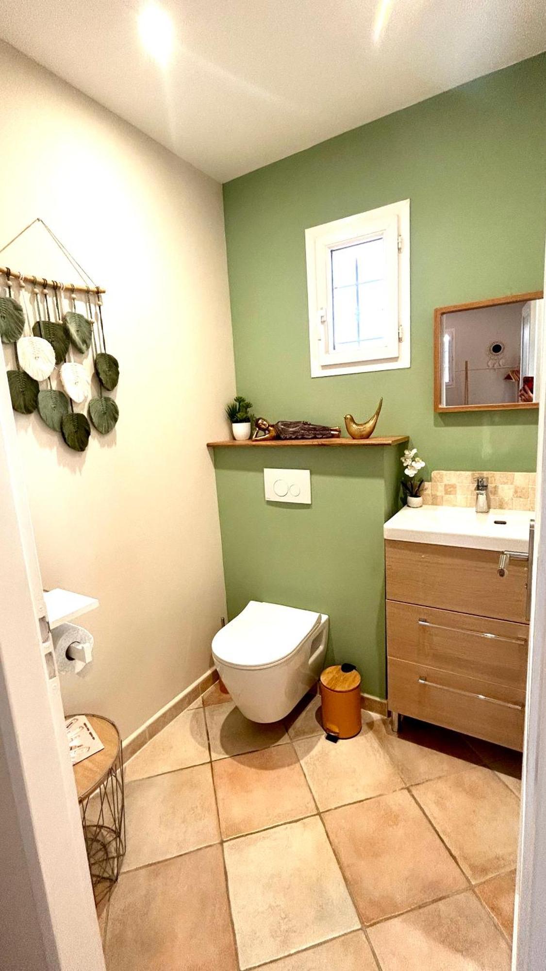 2 Hebergements - 10 Couchages - Parking, Piscine, Jacuzzi - Convivialite Roquebrune-sur Argens Rum bild